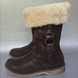 Frye Winter Boots Womens Size 7.5B Leather Harnes Paige Loop Lug